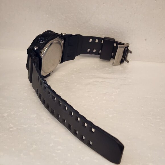 Casio G Shock GD-350 Great shape - Gray 77 - Picture 9 of 12